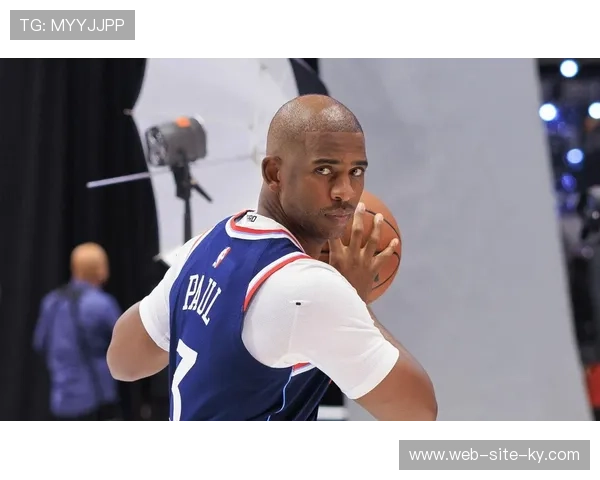 快船保罗老将担当 替补席提供组织稳定性 快船保罗老将担当 替补席提供组织稳定性